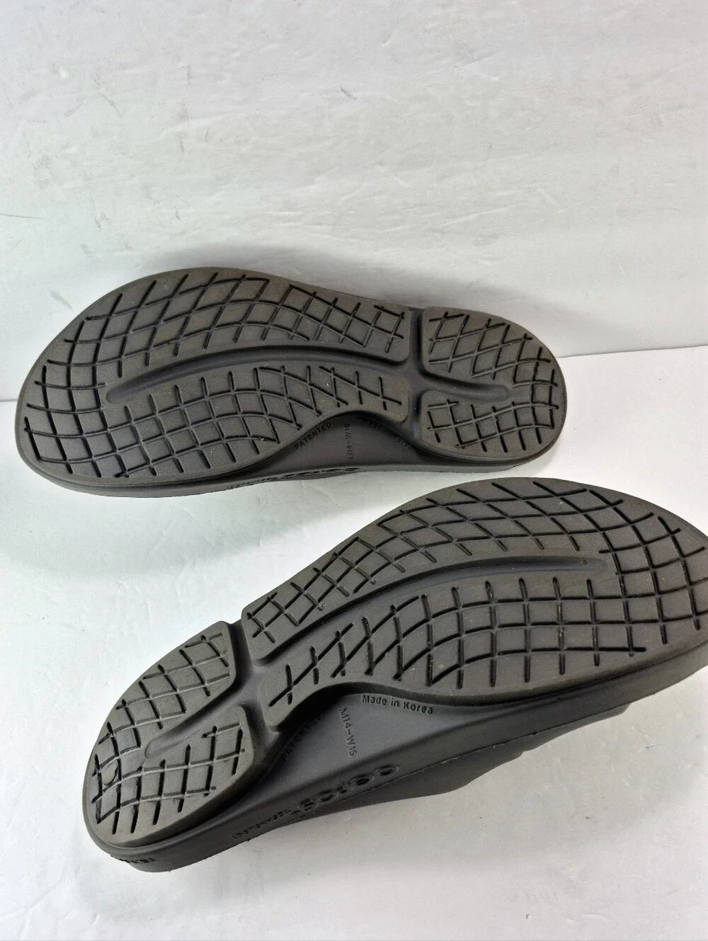 OOFOS OOahh Slide Sandals Mens Size 14 Gray Recovery Foam Comfort Slides